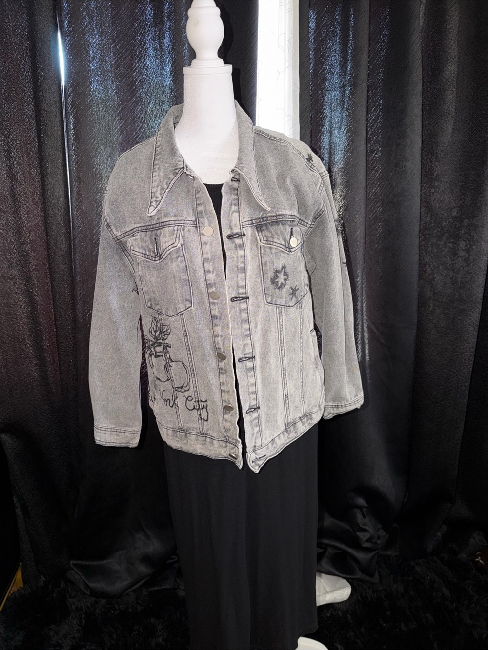 SHEIN Light Gray Washed Denim Jacket with Graphic Accents